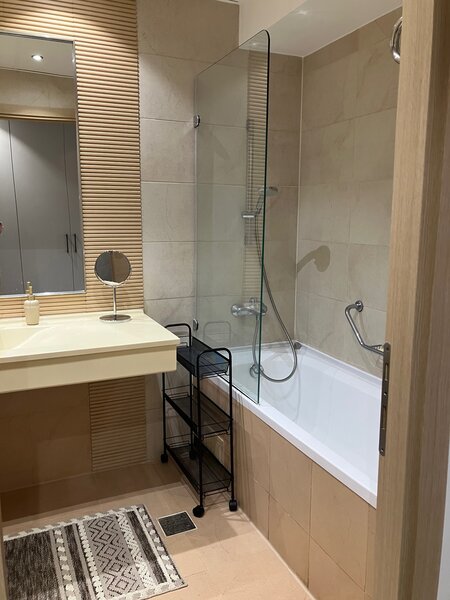 Garsoniera Vitan-Barzesti-RIN,3/13,studio modern,mobilat,TOTUL NOU,64000€