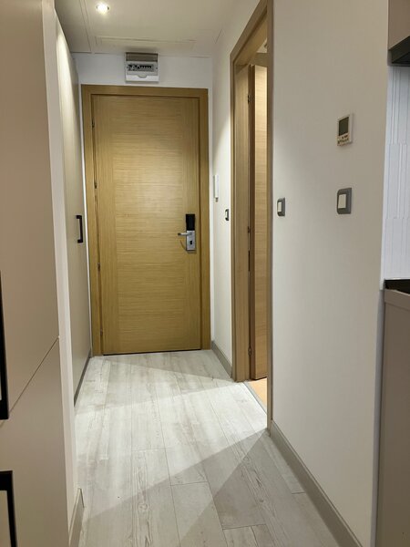 Garsoniera Vitan-Barzesti-RIN,3/13,studio modern,mobilat,TOTUL NOU,64000€